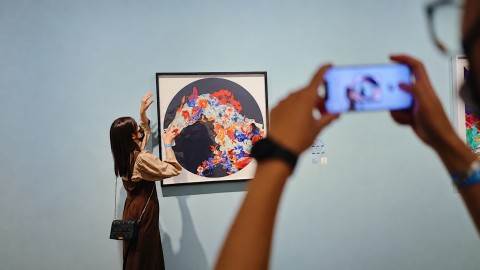 Augmented Reality — Bringing Art to Life
