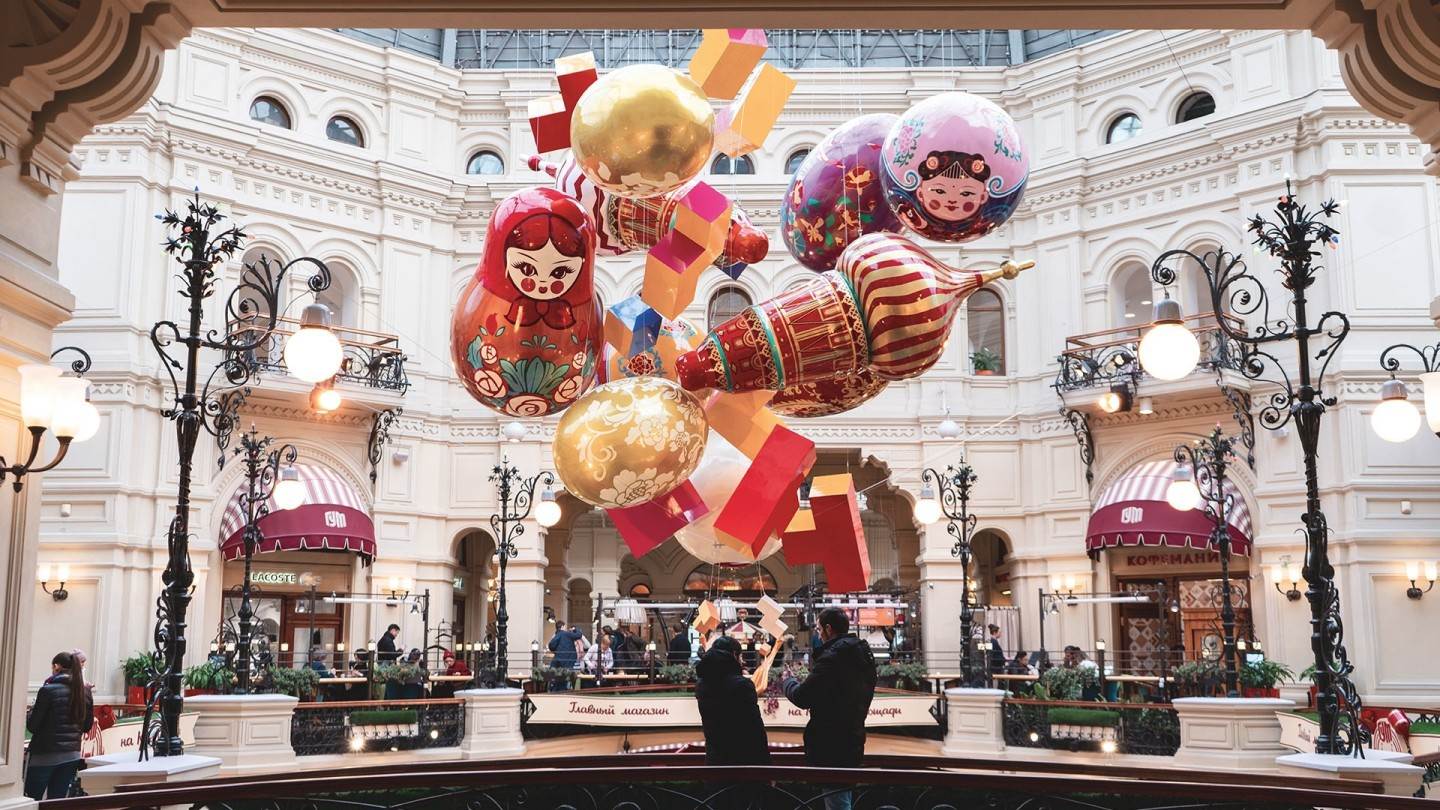 Jacky Tsai Transforms Moscow’s GUM for Chinese New Year